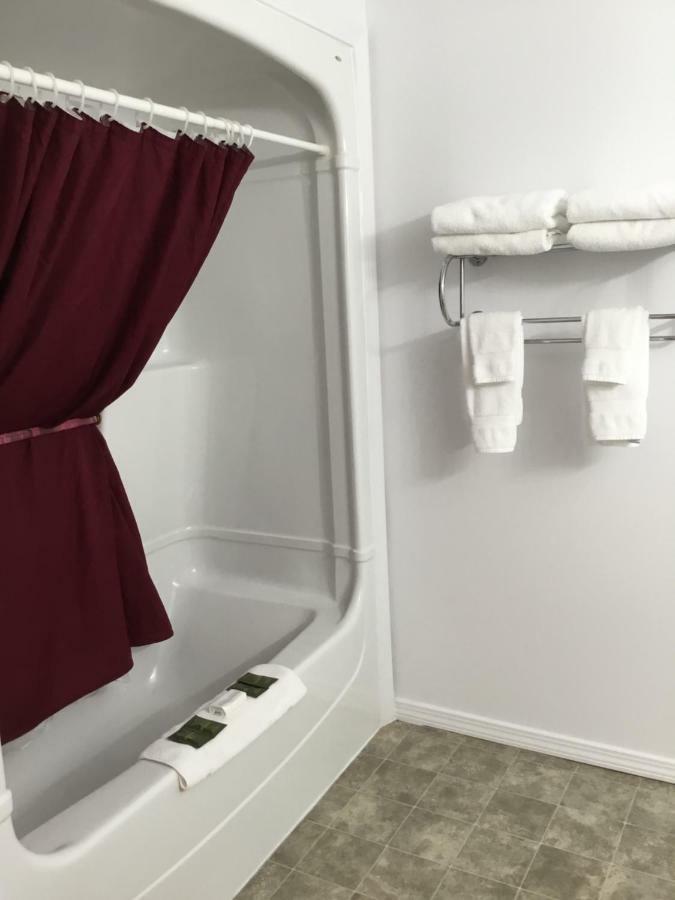 Fort Road Motel Perth-Andover Екстер'єр фото