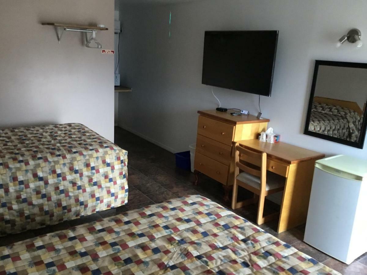Fort Road Motel Perth-Andover Екстер'єр фото