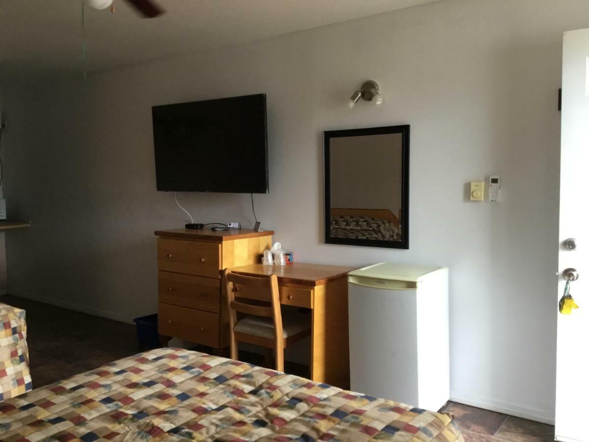 Fort Road Motel Perth-Andover Екстер'єр фото